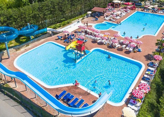 Belvedere Кемпинг Лацизе